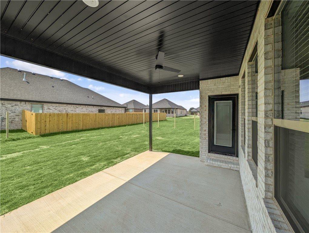 2011 Larry Lane, Bentonville, AR 72713