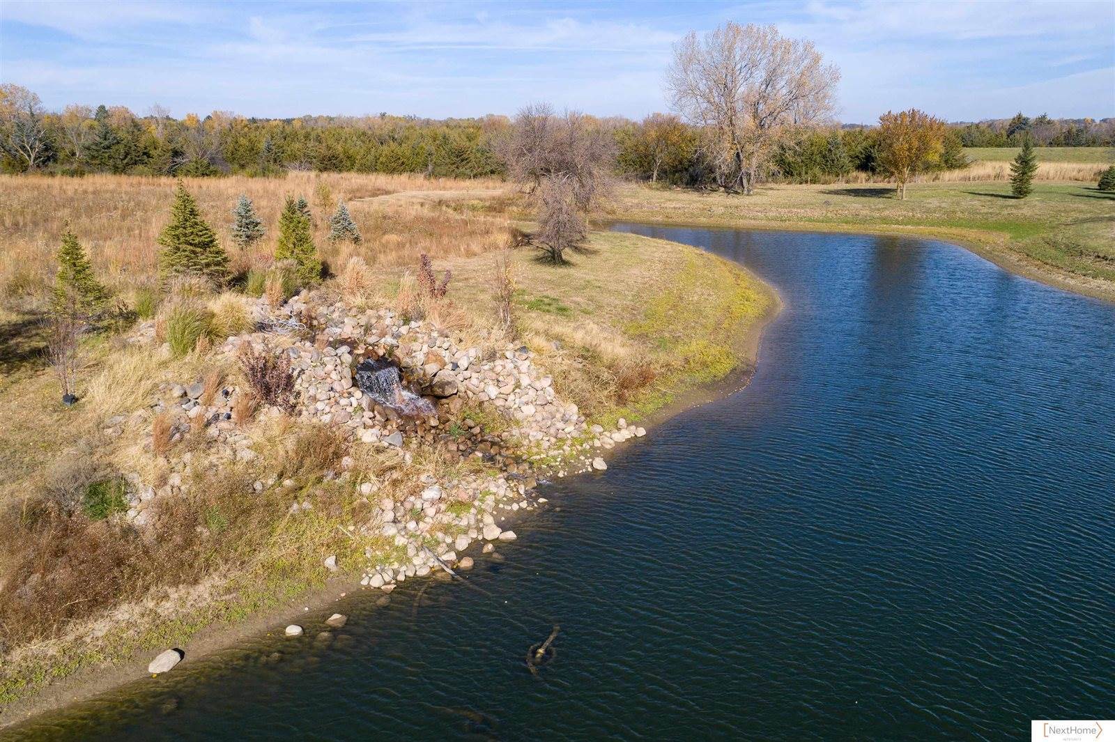 10000 Wagon Train Road, Hickman, NE 68372