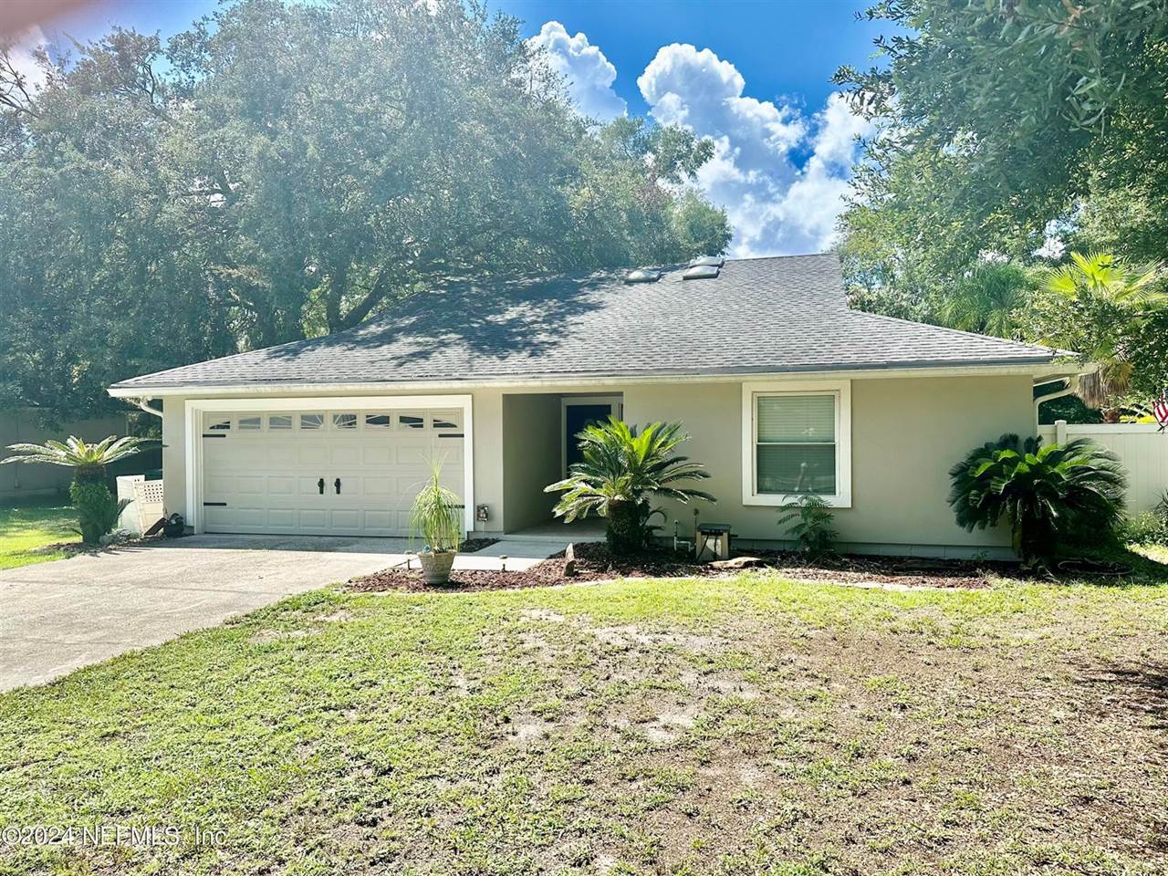 3045 Blue Heron Drive North, Jacksonville, FL 32223