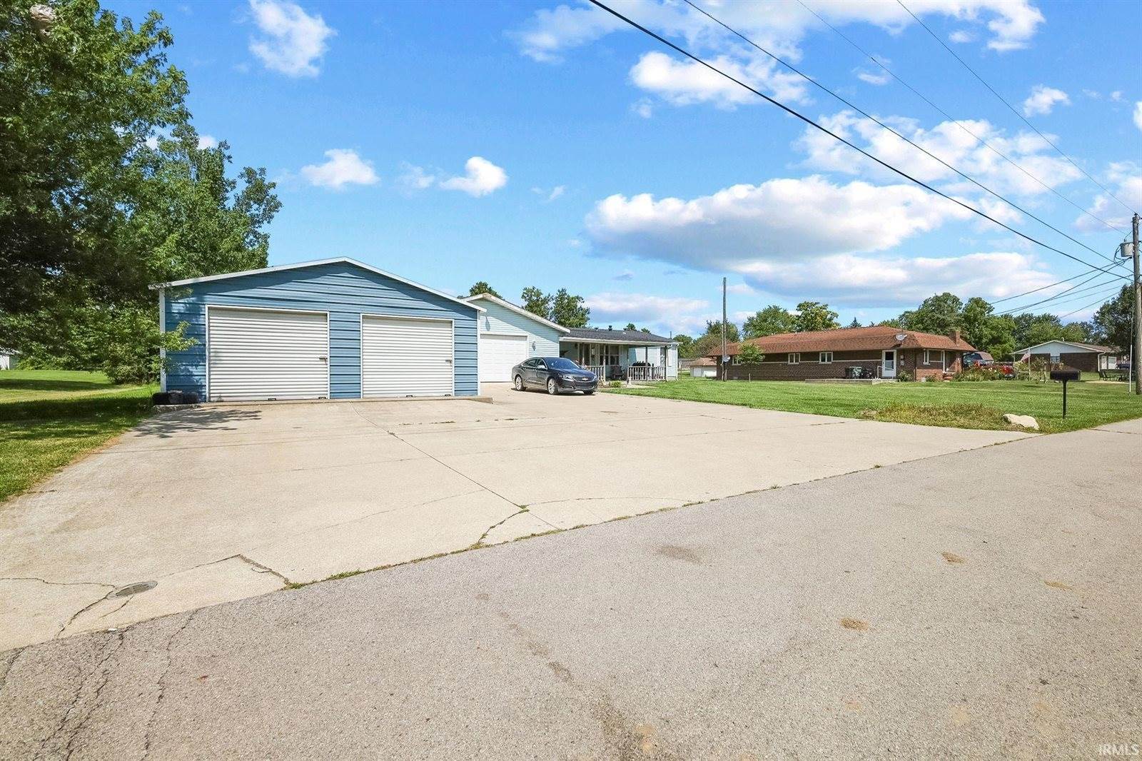 1312 W Perkins Street, Hartford City, IN 47348