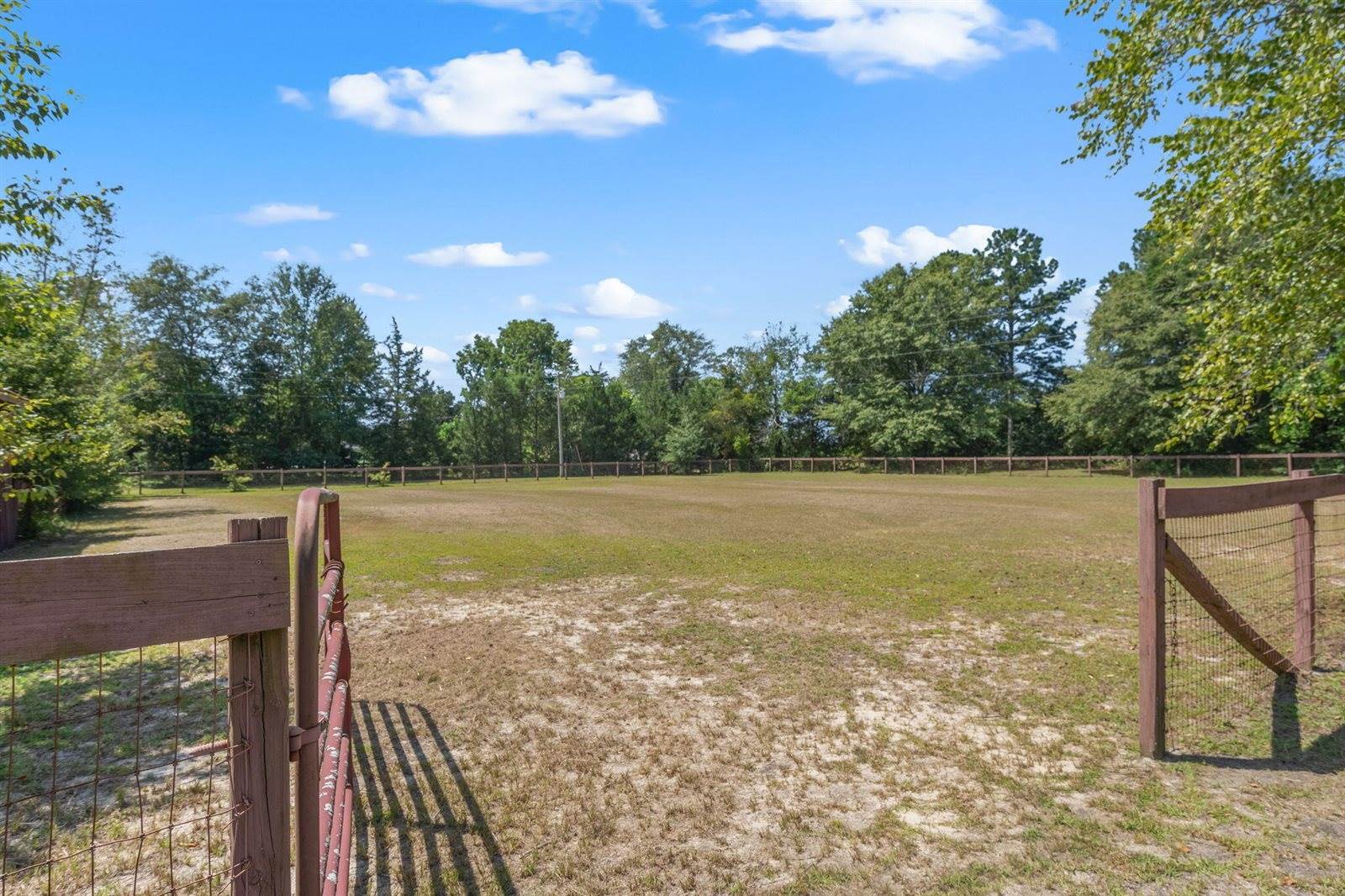 182 Jordan Loop, Wagener, SC 29164