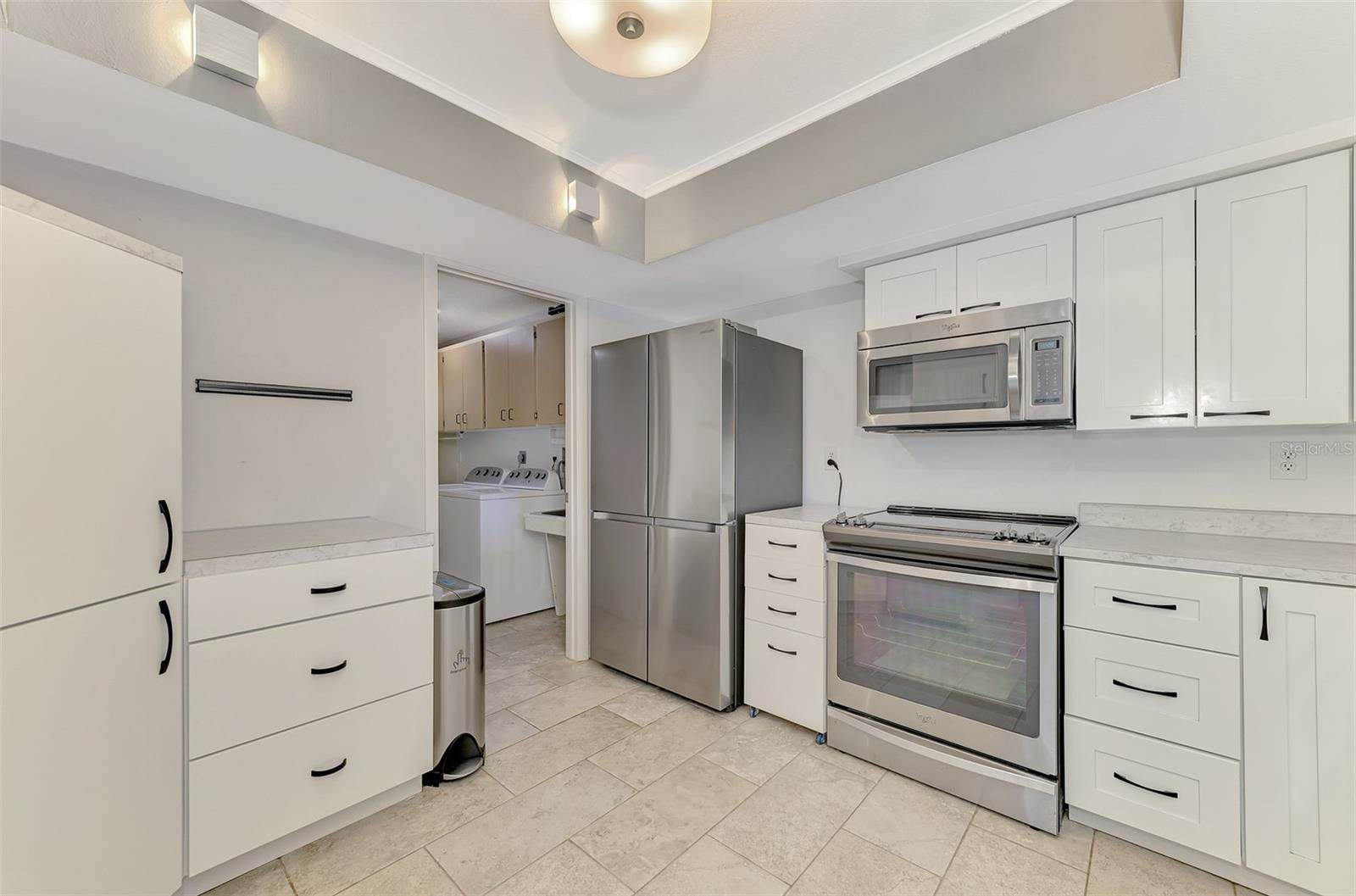 5537 Bountiful Drive, Sarasota, FL 34233