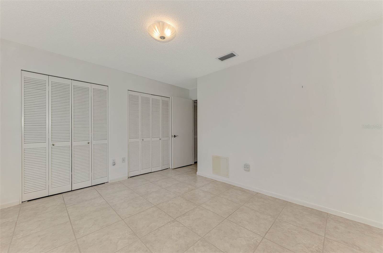 5537 Bountiful Drive, Sarasota, FL 34233