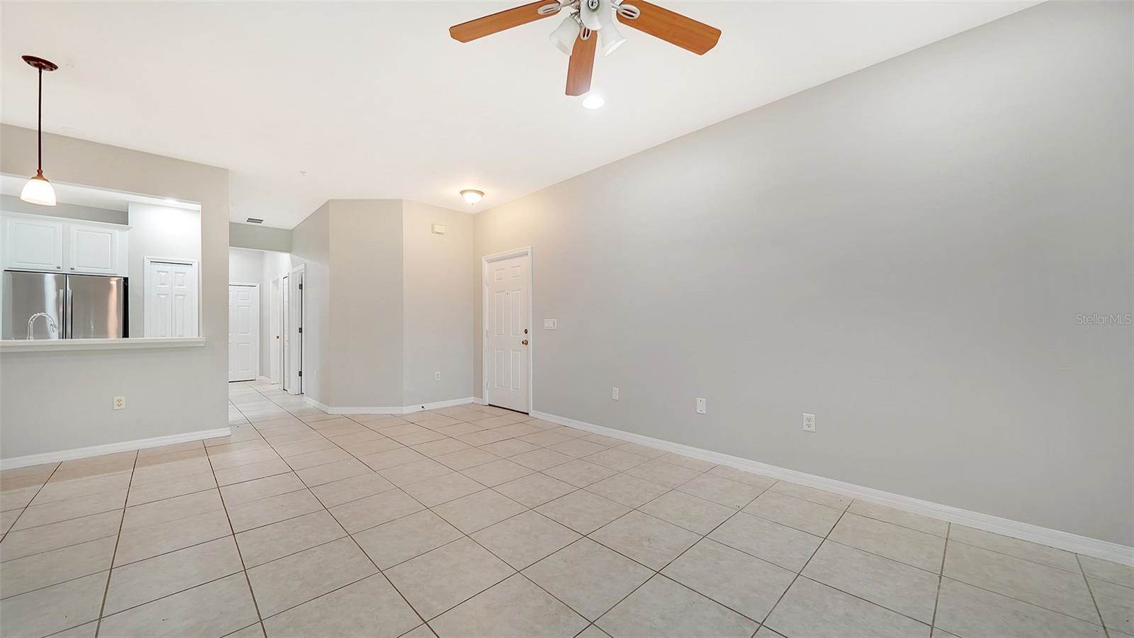 4220 Via Piedra Circle, #4-101, Sarasota, FL 34233