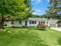 1488 Resthaven Dr, Mansfield, OH 44903