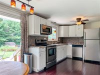 1488 Resthaven Dr, Mansfield, OH 44903