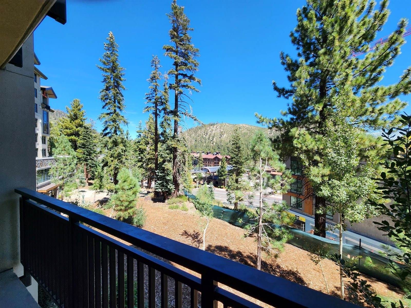 50 Hillside Drive #240, Westin Monache #240, Mammoth Lakes, CA 93546