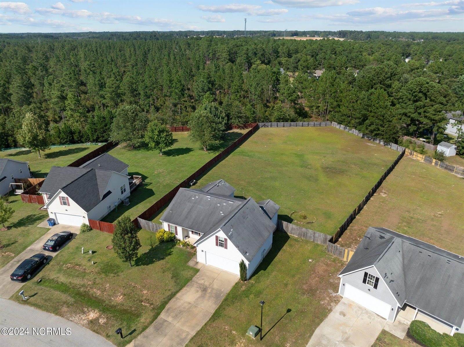 580 Copper Creek Drive, Raeford, NC 28376