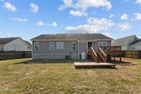 580 Copper Creek Drive, Raeford, NC 28376
