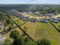 580 Copper Creek Drive, Raeford, NC 28376