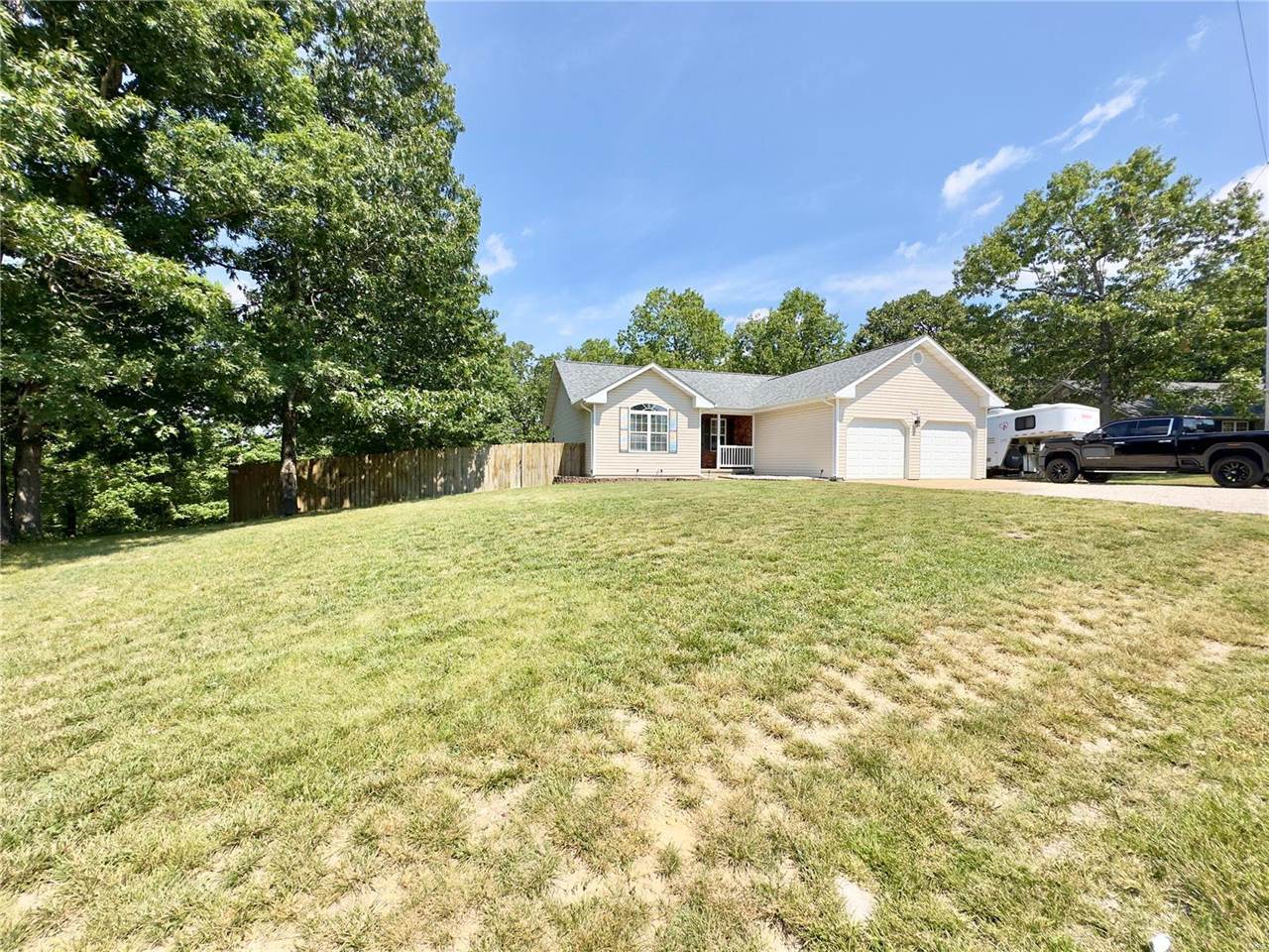 15465 Top Drive, Saint Robert, MO 65584