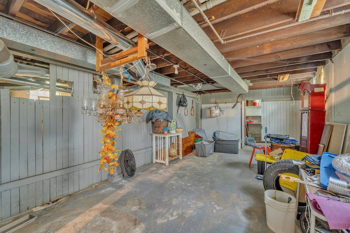 3834 North 11th St, Milwaukee, WI 53206