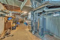 3834 North 11th St, Milwaukee, WI 53206