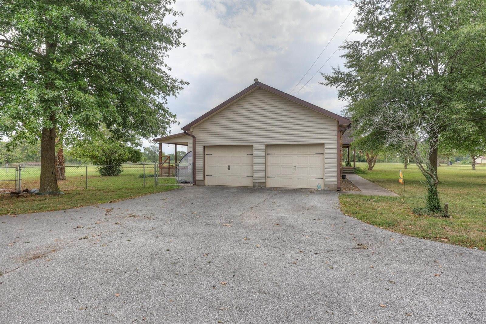 16756 Buckeye Lane, Diamond, MO 64840