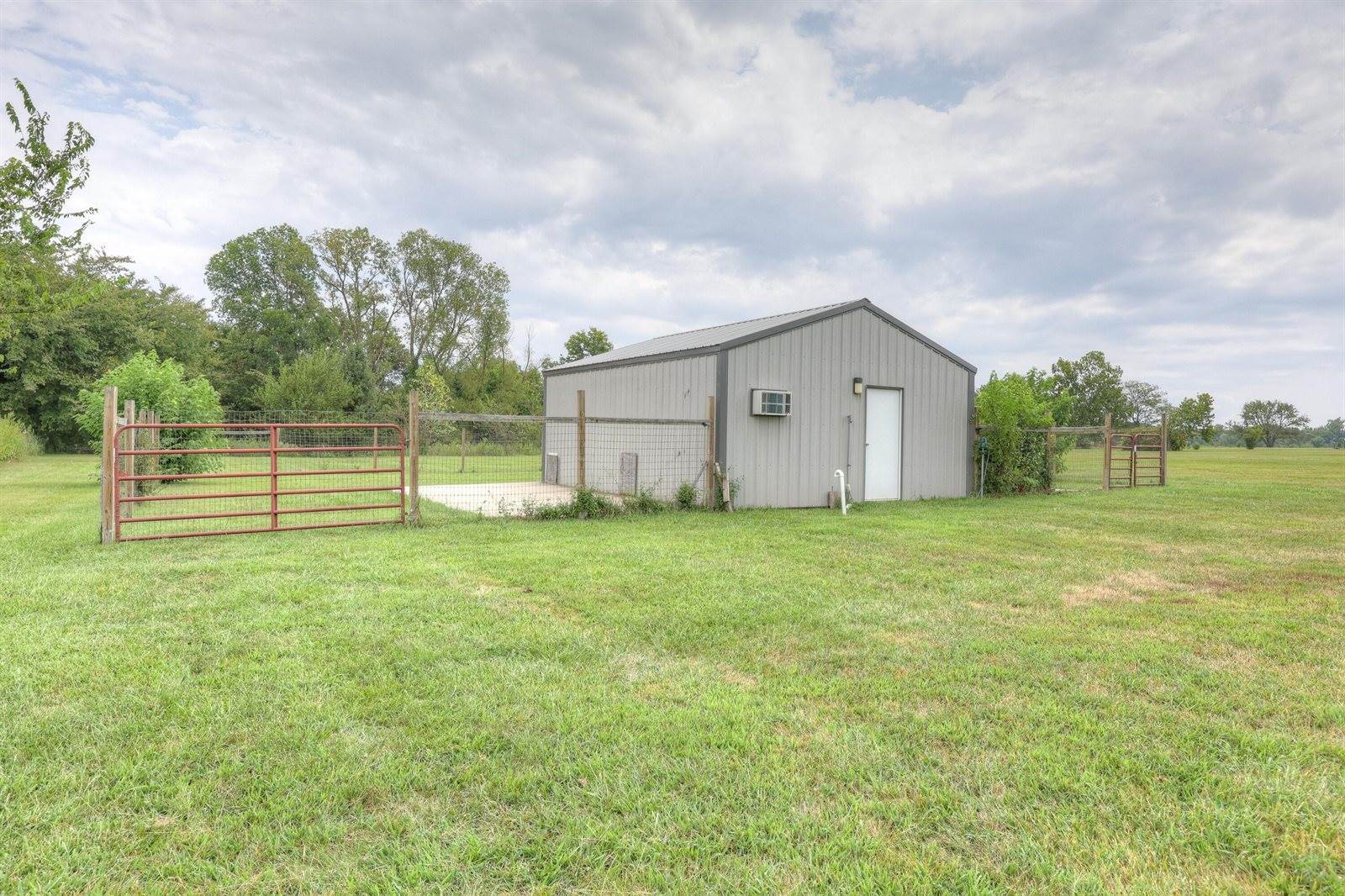 16756 Buckeye Lane, Diamond, MO 64840