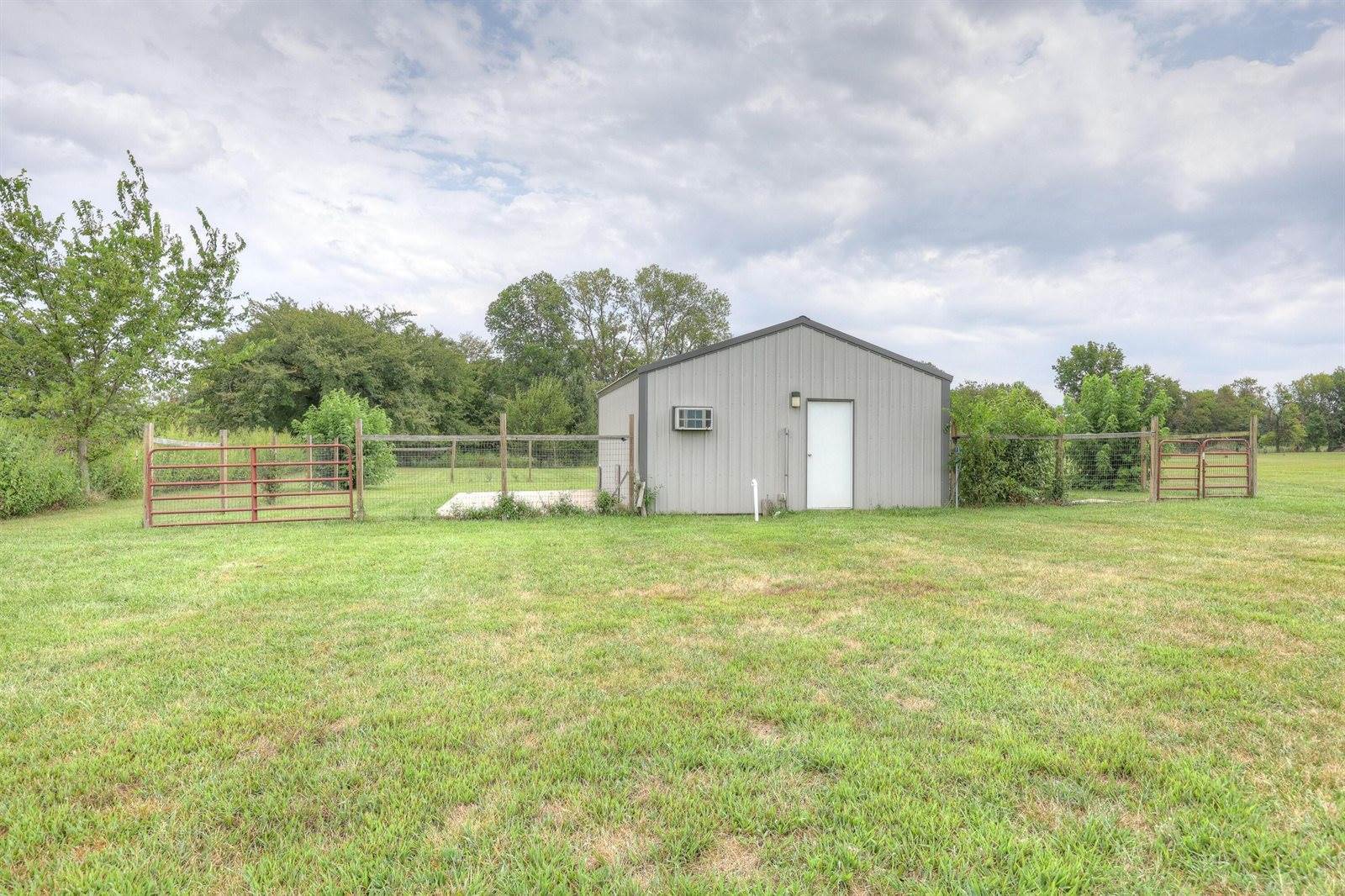 16756 Buckeye Lane, Diamond, MO 64840