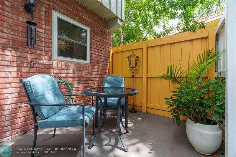 188 NE 20th Ct, #1E, Wilton Manors, FL 33305