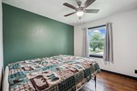 3549 Lynbrook Dr NE, Cedar Rapids, IA 52402