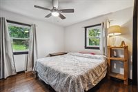 3549 Lynbrook Dr NE, Cedar Rapids, IA 52402