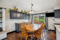3549 Lynbrook Dr NE, Cedar Rapids, IA 52402