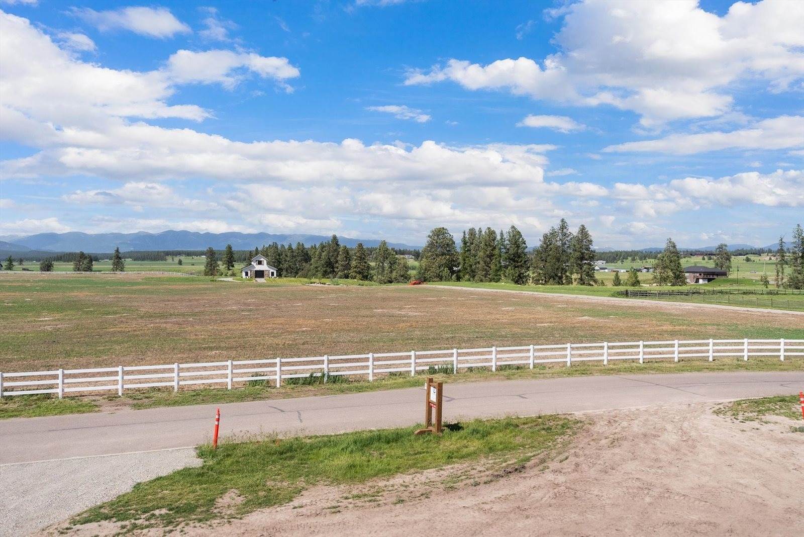 272 Harvest View Lane, Kalispell, MT 59901