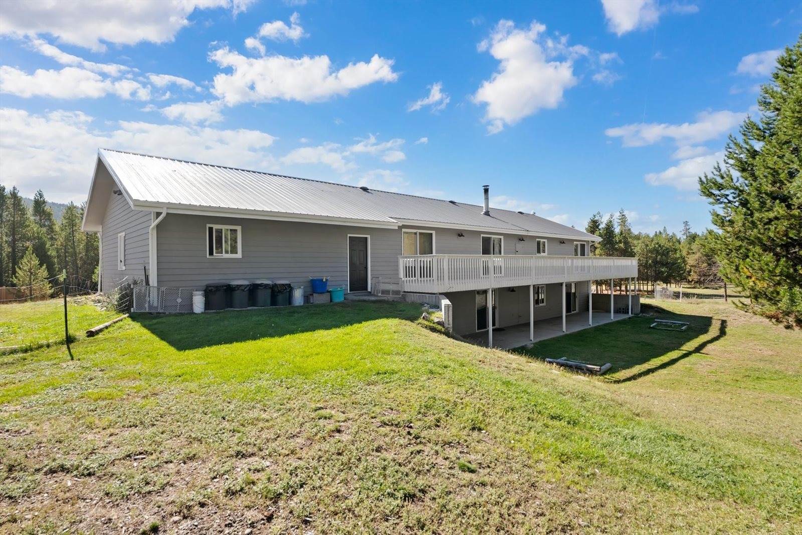 925 Griz Lane, Marion, MT 59925