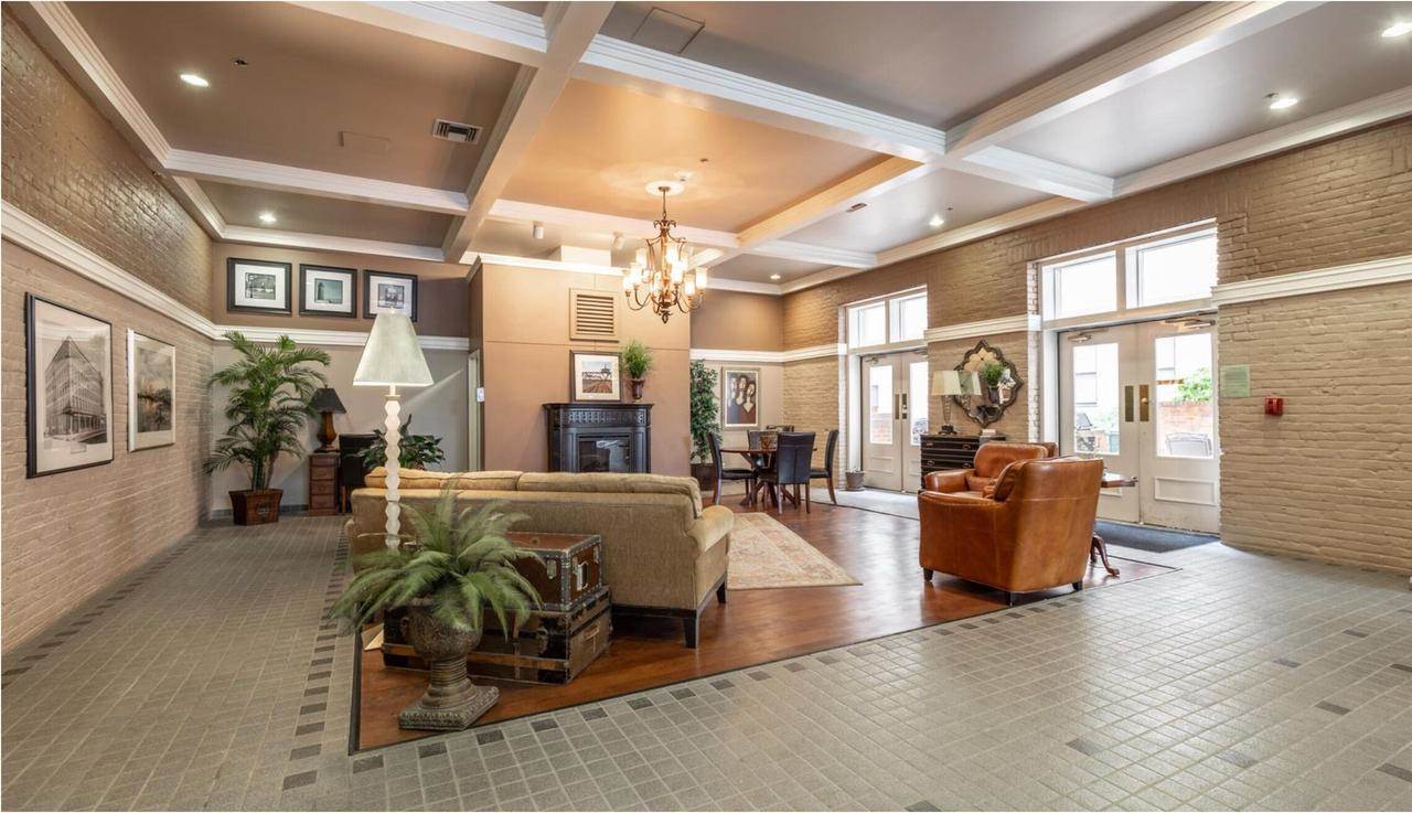 234 N Broadway #203, Milwaukee, WI 53202