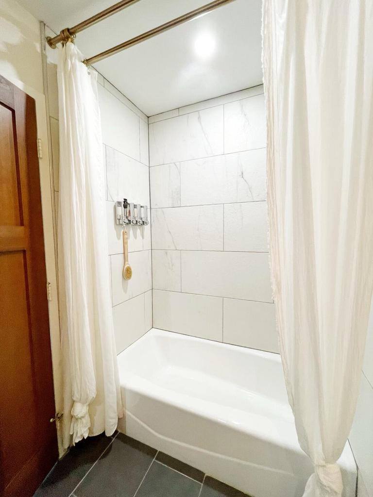 234 N Broadway #203, Milwaukee, WI 53202