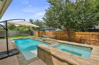 4402 Appleby, College Station, TX 77845