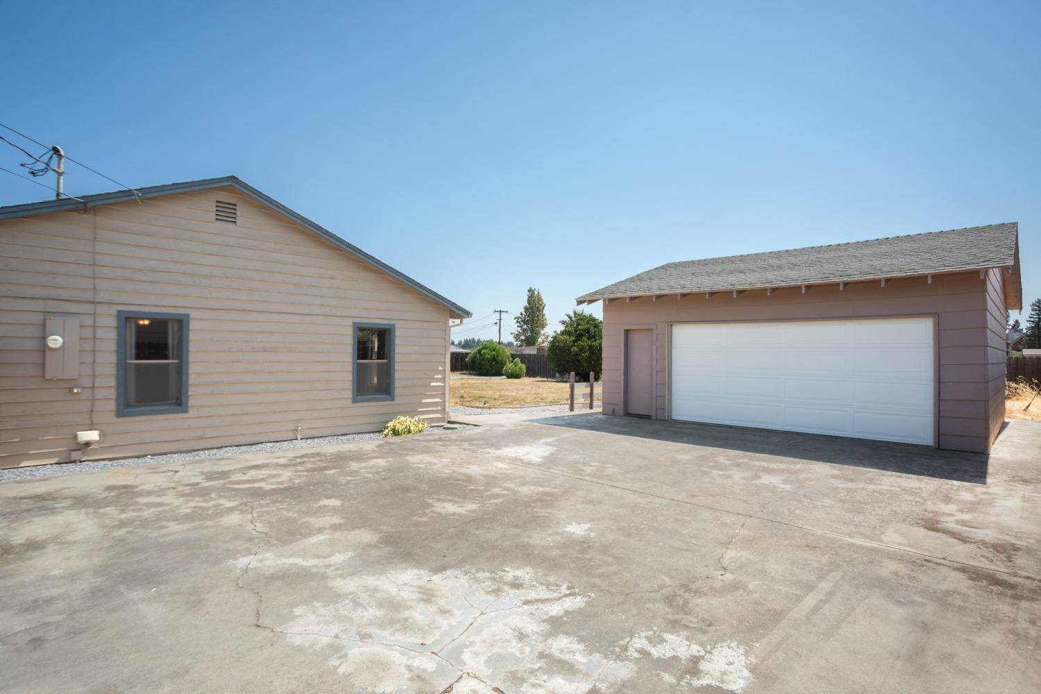 3950 Bradley Avenue, Yuba City, CA 95993