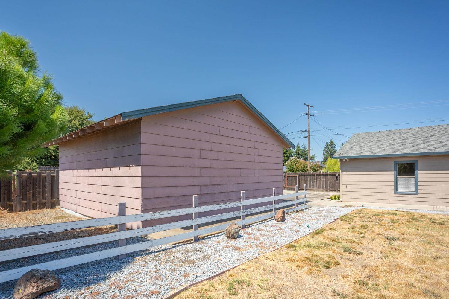 3950 Bradley Avenue, Yuba City, CA 95993