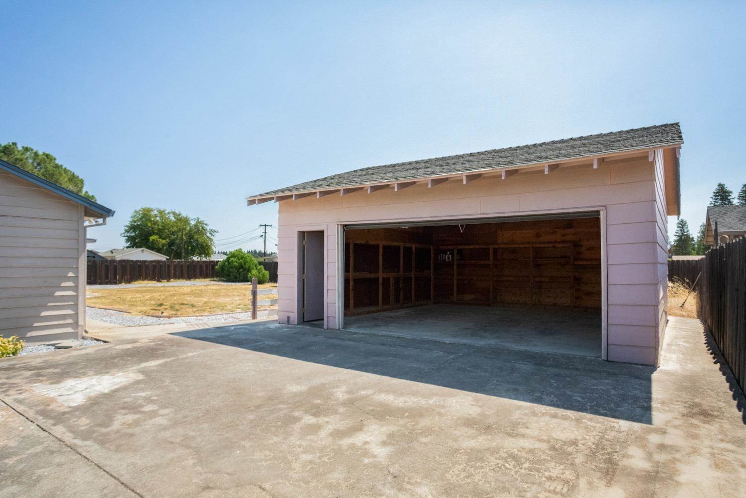 3950 Bradley Avenue, Yuba City, CA 95993