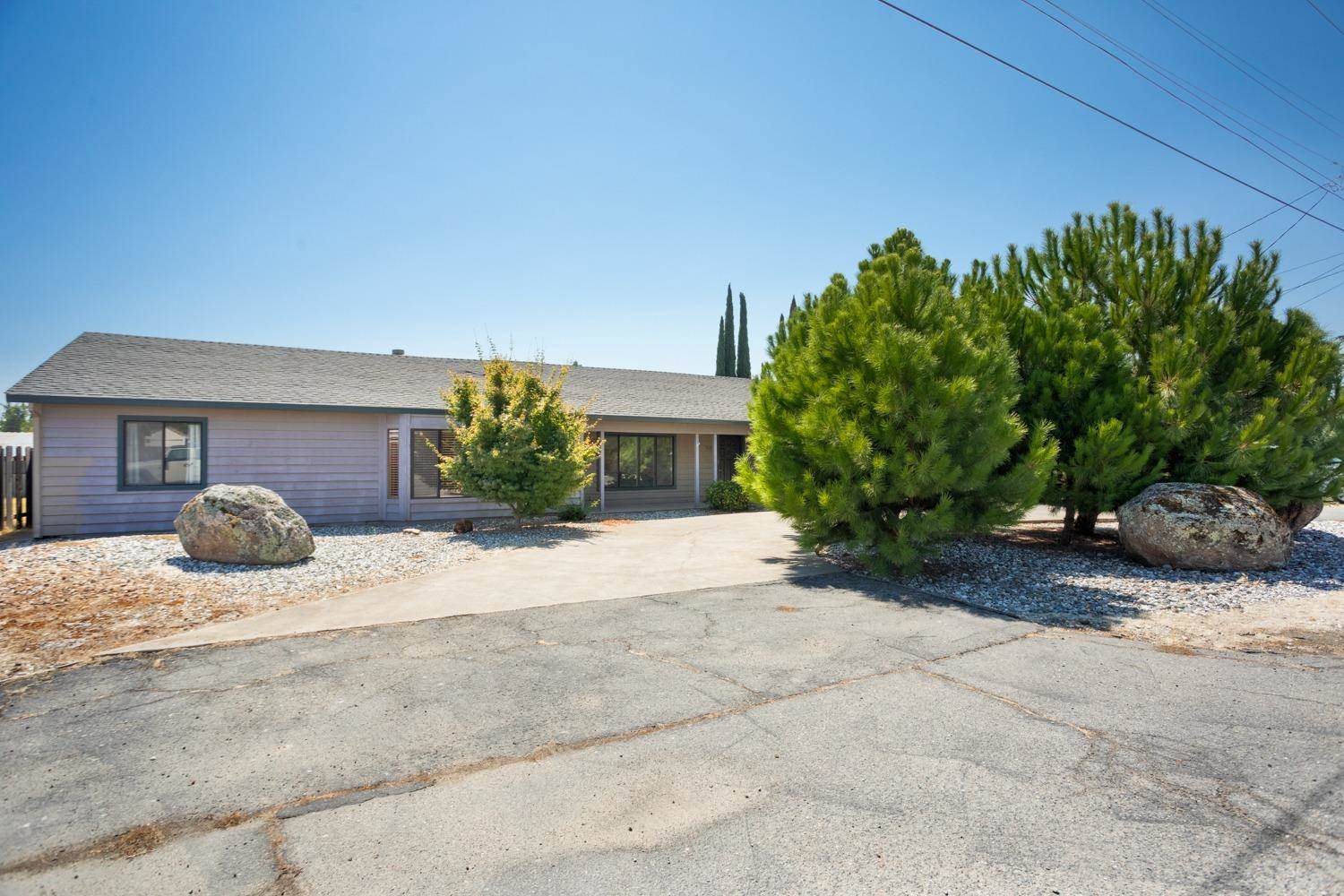 3950 Bradley Avenue, Yuba City, CA 95993