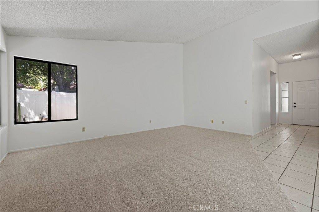 26317 Rainbow Glen Drive, Newhall, CA 91321