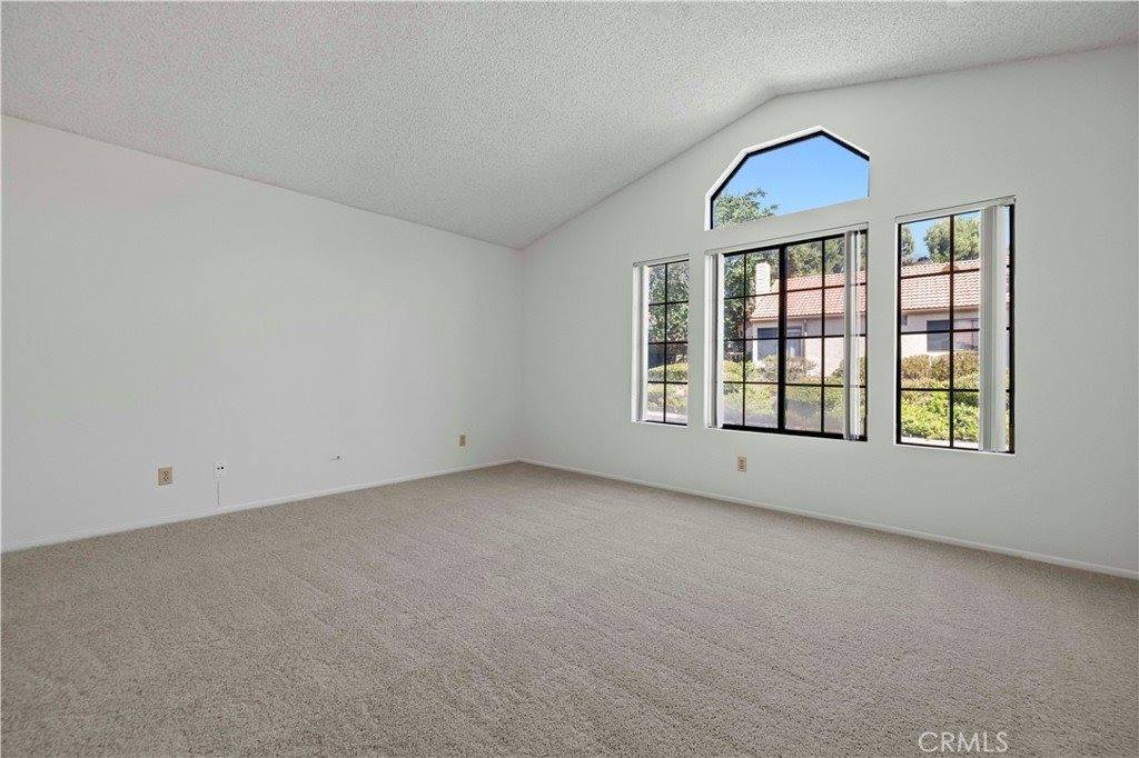 26317 Rainbow Glen Drive, Newhall, CA 91321