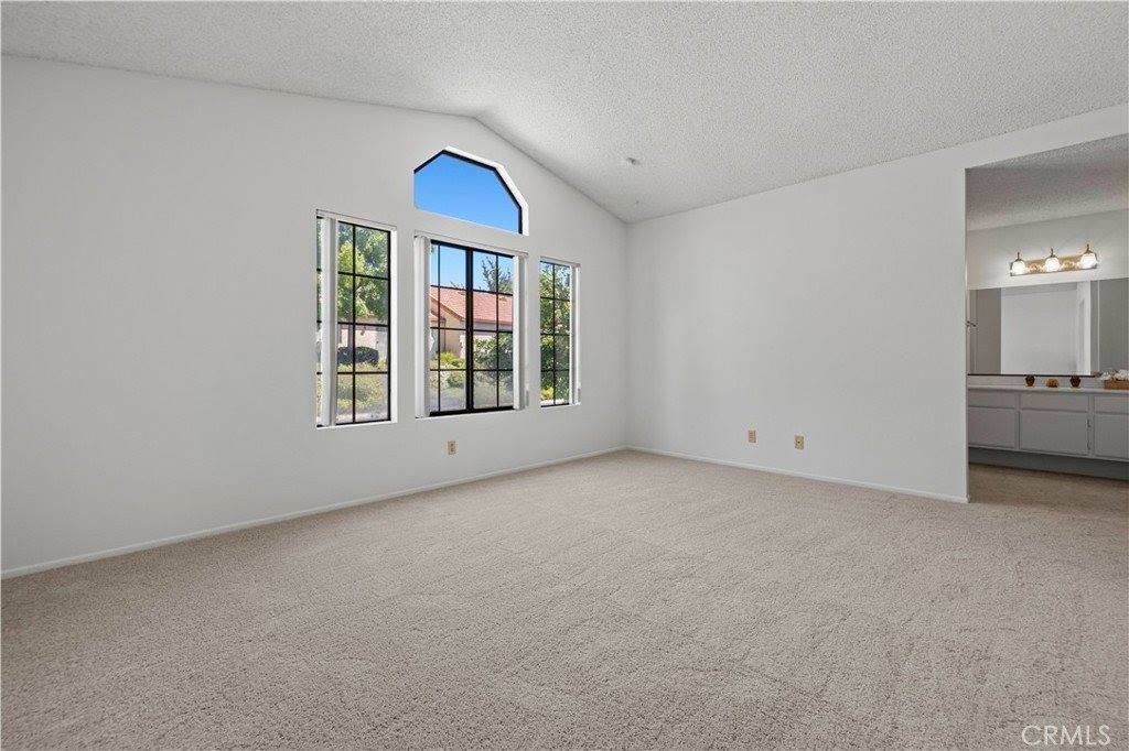 26317 Rainbow Glen Drive, Newhall, CA 91321