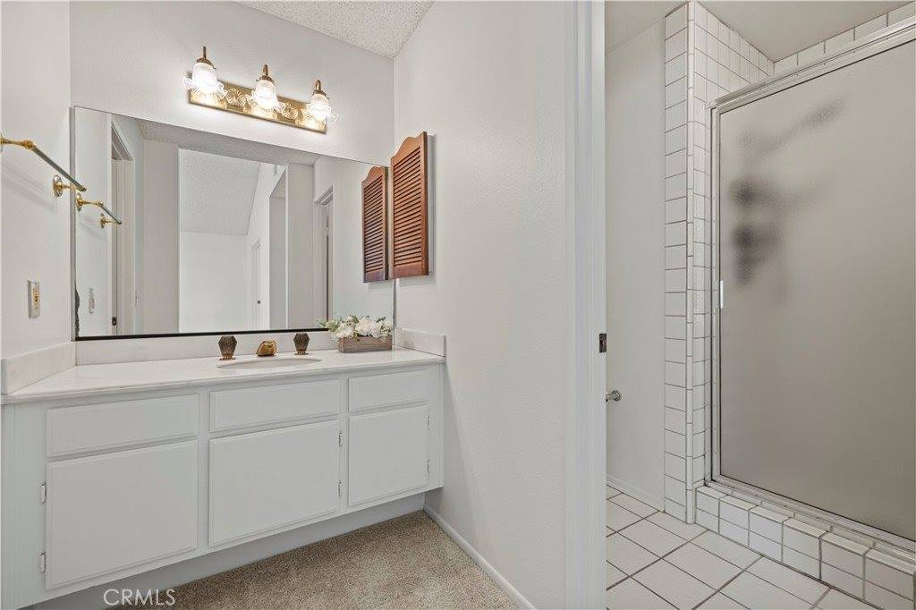 26317 Rainbow Glen Drive, Newhall, CA 91321