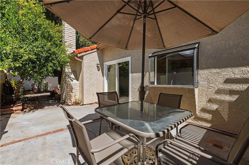 26317 Rainbow Glen Drive, Newhall, CA 91321
