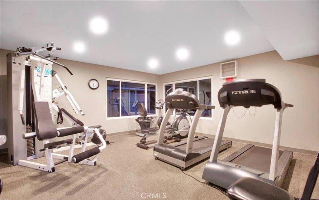 26317 Rainbow Glen Drive, Newhall, CA 91321