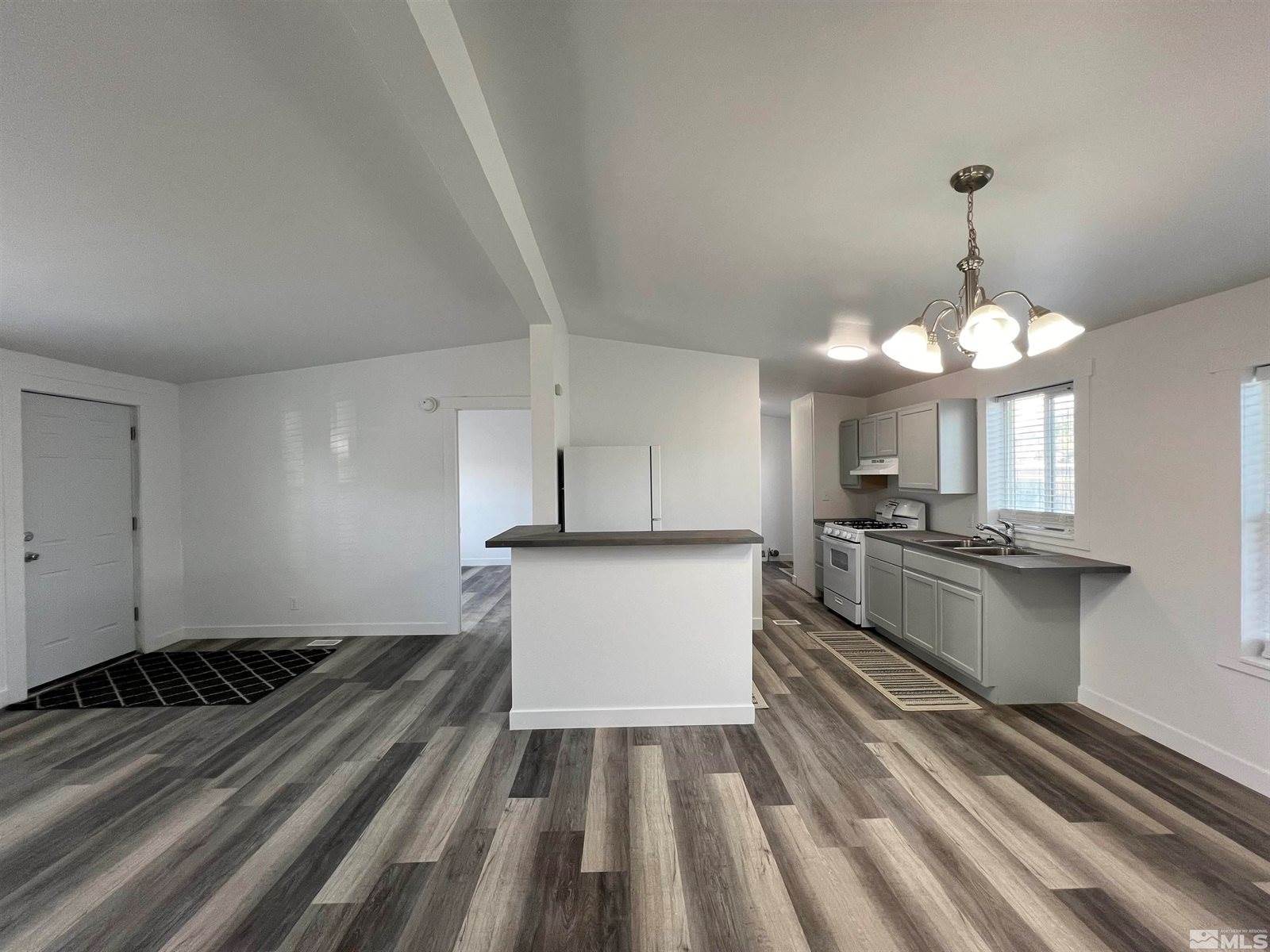 402 West Antelope Dr, Battle Mountain, NV 89820