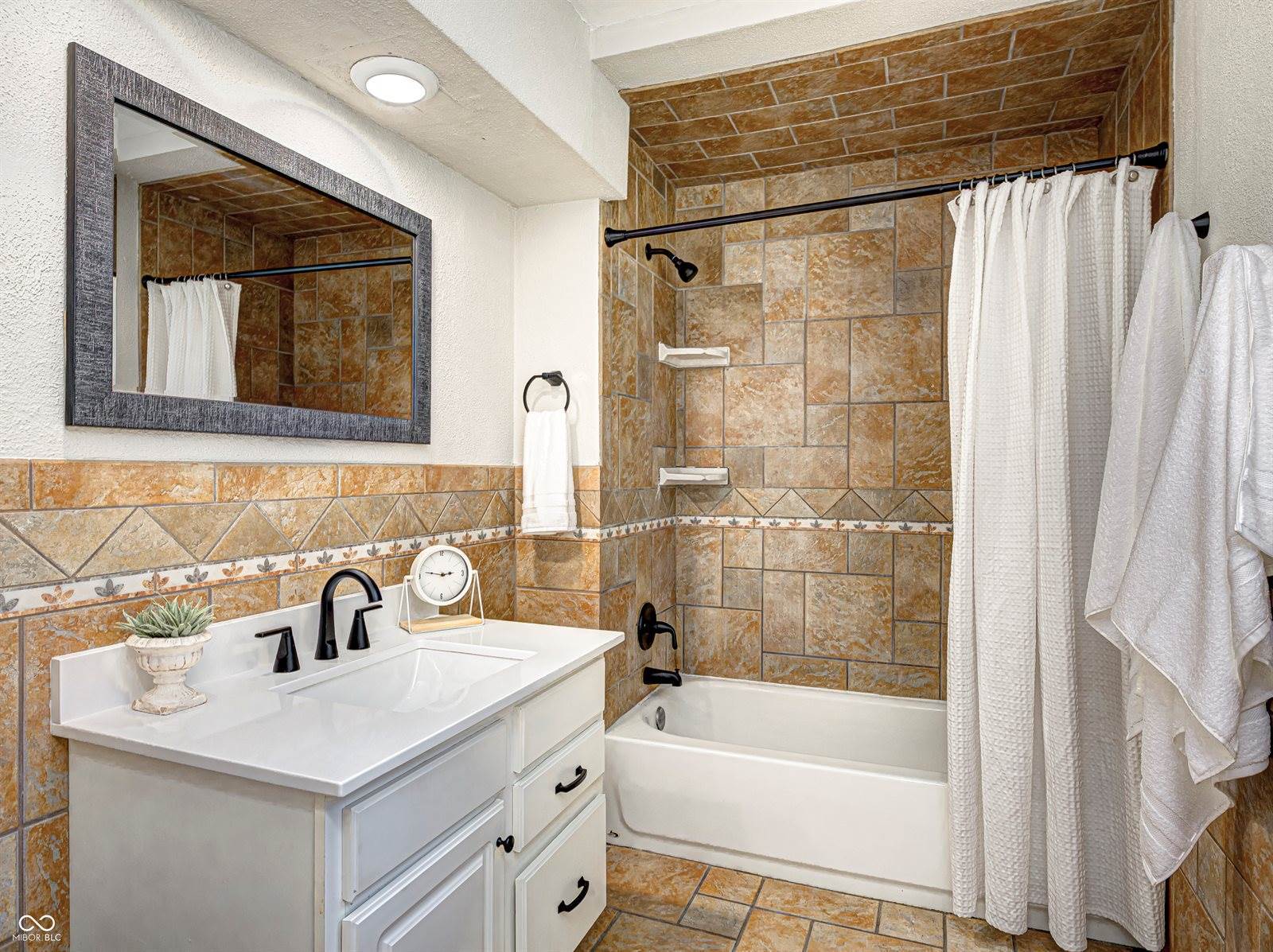 4335 Springwood Trail, Indianapolis, IN 46228