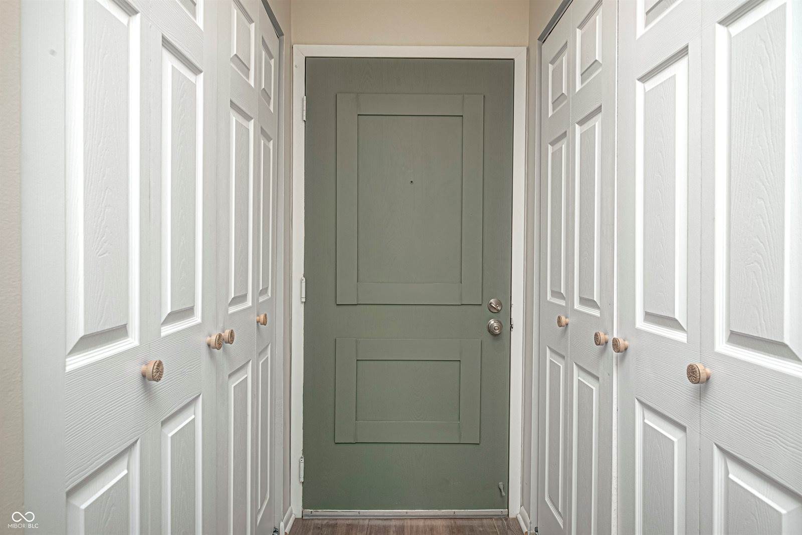 4391 Village Parkway Circle West, Indianapolis, IN 46254