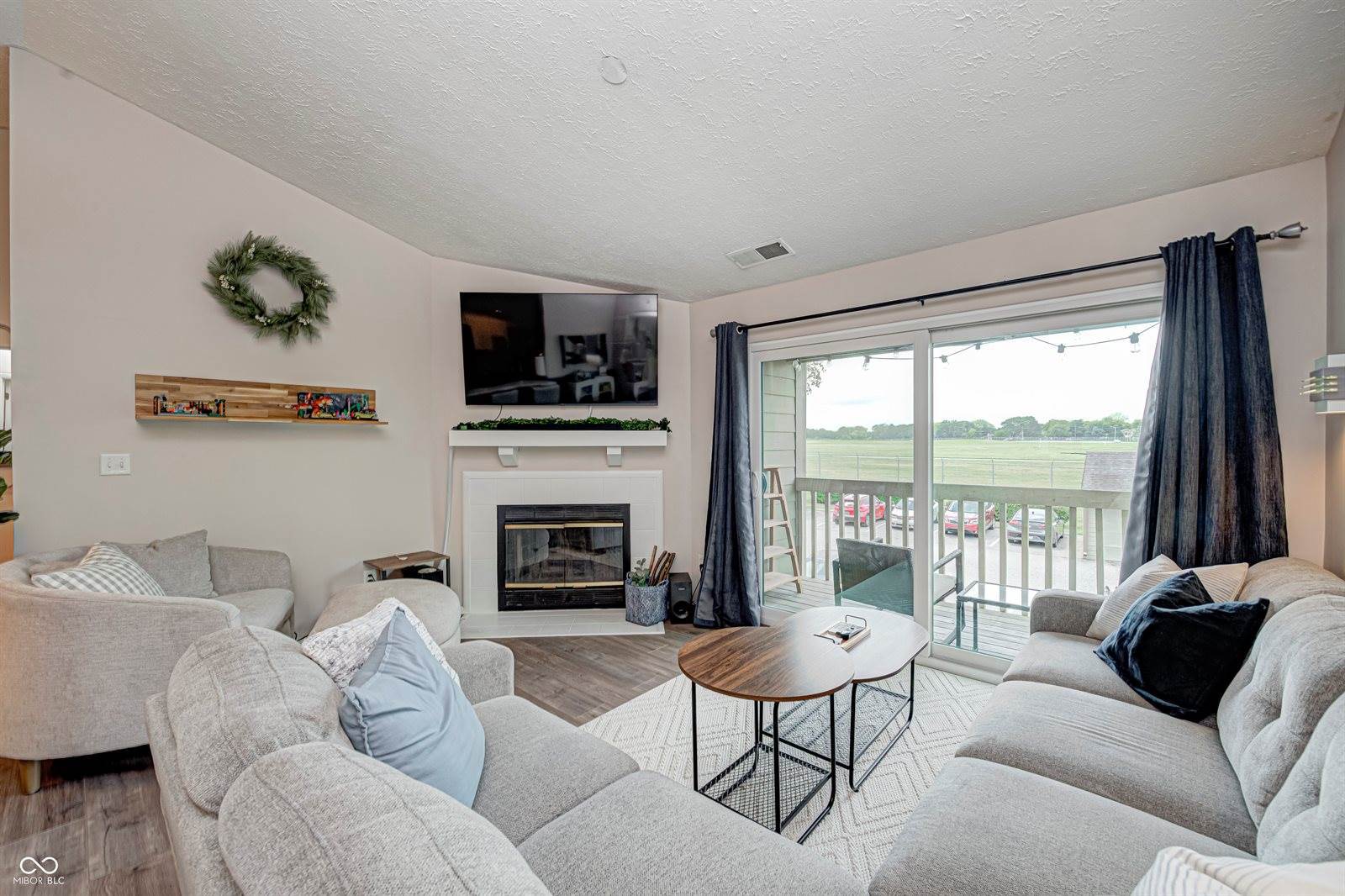 4391 Village Parkway Circle West, Indianapolis, IN 46254