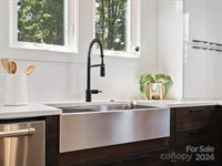 1220 Matheson Avenue, Charlotte, NC 28205