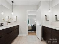 1220 Matheson Avenue, Charlotte, NC 28205