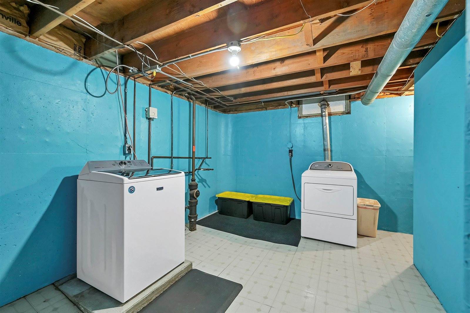 732 Suburban Drive, De Pere, WI 54115