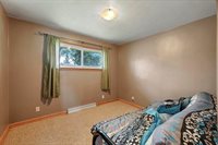 732 Suburban Drive, De Pere, WI 54115