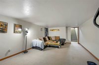 732 Suburban Drive, De Pere, WI 54115