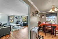 732 Suburban Drive, De Pere, WI 54115