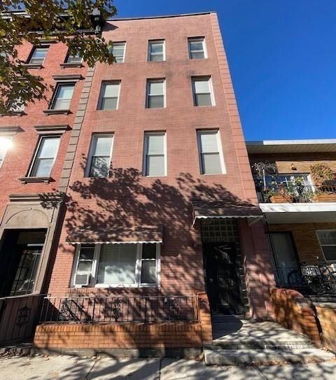 814 Washington St, #2, Hoboken, NJ 07030